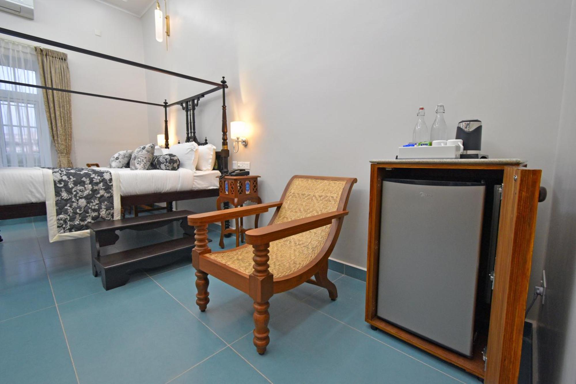 Le Colonial Suites بونديتْشيري المظهر الخارجي الصورة