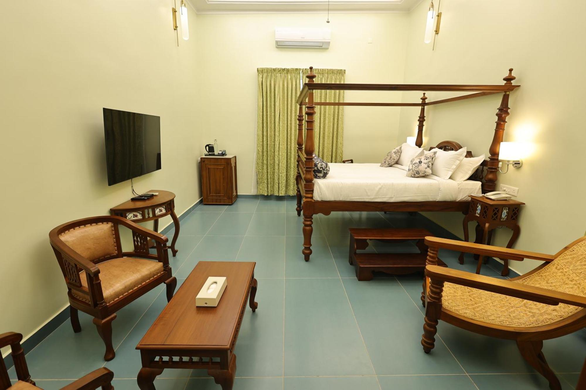 Le Colonial Suites بونديتْشيري المظهر الخارجي الصورة