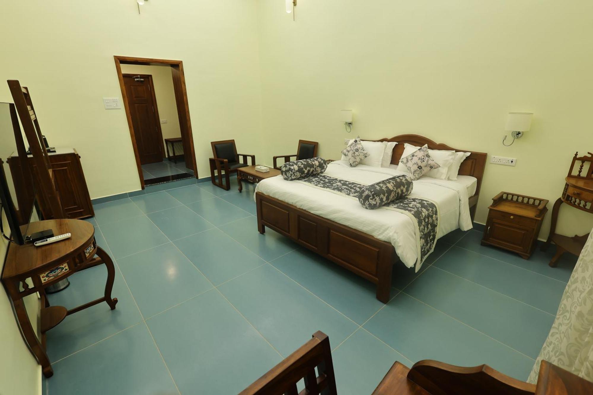 Le Colonial Suites بونديتْشيري المظهر الخارجي الصورة