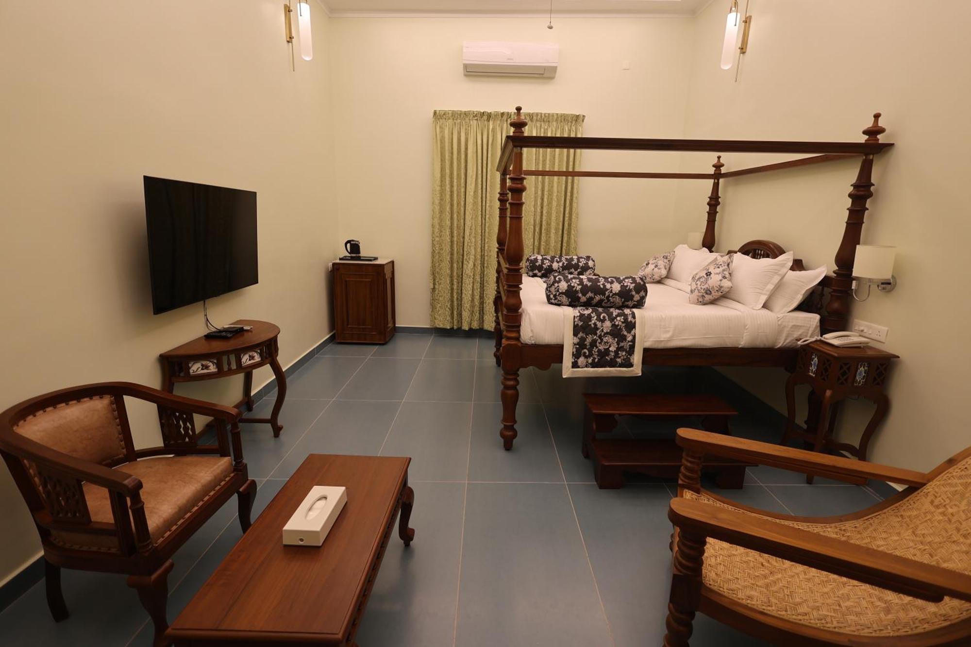 Le Colonial Suites بونديتْشيري المظهر الخارجي الصورة